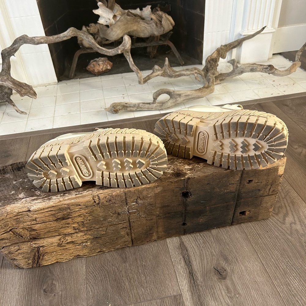 “NO NAME” white/cream high platform loafers. These are amazing NWT. Size 7.